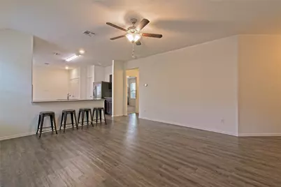 108 Circle Way, Jarrell, TX 76537 - Photo 8