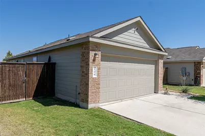 108 Circle Way, Jarrell, TX 76537 - Photo 34