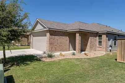 108 Circle Way, Jarrell, TX 76537 - Photo 32