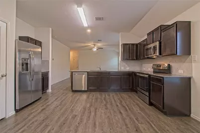 108 Circle Way, Jarrell, TX 76537 - Photo 12