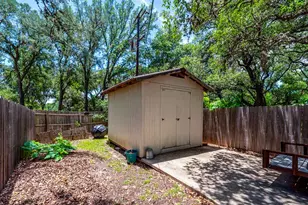97 W Mimosa Cir, San Marcos, TX 78666 - Photo 38