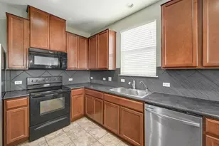 191 Cushman Dr, Kyle, TX 78640 - Photo 10