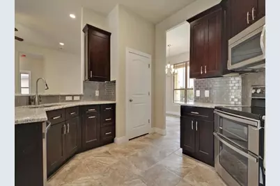 208 Venture Boulevard S, Point Venture, TX 78645 - Photo 12