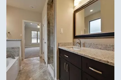 208 Venture Boulevard S, Point Venture, TX 78645 - Photo 22
