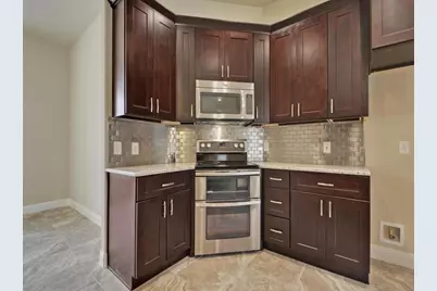 208 Venture Boulevard S, Point Venture, TX 78645 - Photo 14
