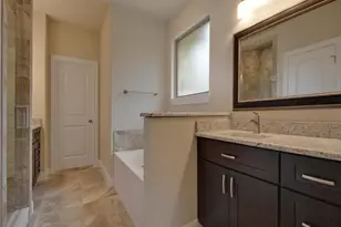 208 Venture Blvd S, Point Venture, TX 78645 - Photo 20