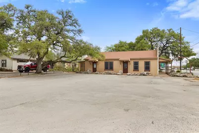 807 Main Street, Blanco, TX 78606 - Photo 4