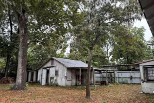 1115 Kirk Ave, Austin, TX 78702 - Photo 4