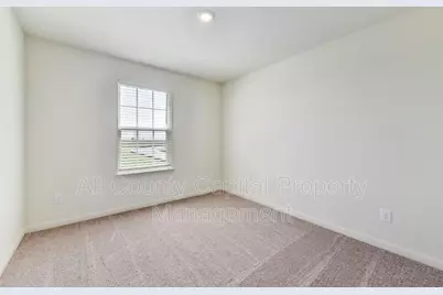 18640 Quiet Range Drive, Elgin, TX 78621 - Photo 8