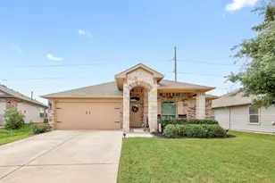 606 Marimoor Dr, Hutto, TX 78634 - Photo 2