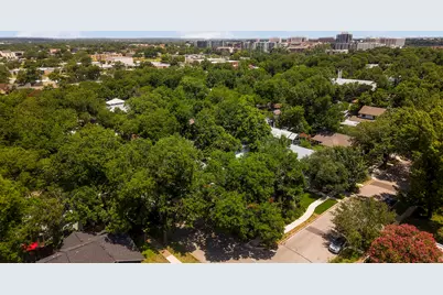 304 W 42nd Street, Austin, TX 78751 - Photo 18