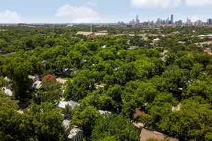 304 W 42nd St, Austin, TX 78751 - Photo 20