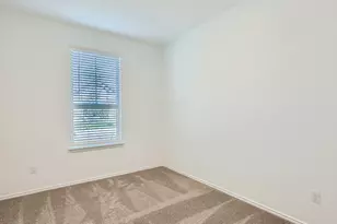 1608 Holly Lk Dr, Leander, TX 78641 - Photo 10