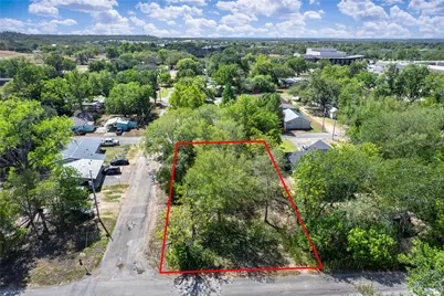 1603 Gordon Street, Bastrop, TX 78602 - Photo 6