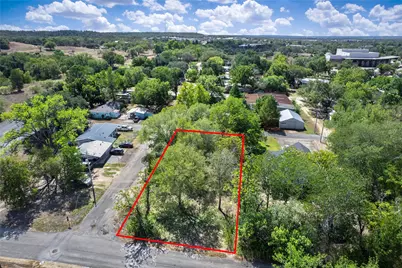 1603 Gordon Street, Bastrop, TX 78602 - Photo 8