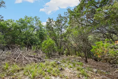 1977 Pinotage, New Braunfels, TX 78132 - Photo 6