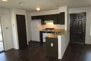 4910 Pepper Ln, Austin, TX 78744 - Photo 6