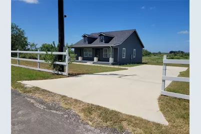 577 (Lot 10) County Road 422 A Road, Stockdale, TX 78160 - Photo 2
