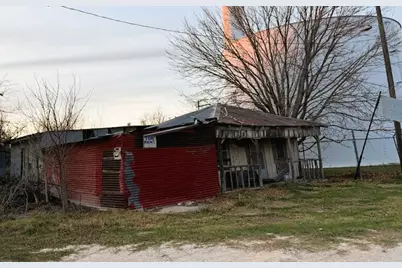 431 SW Front Street, Bartlett, TX 76511 - Photo 6