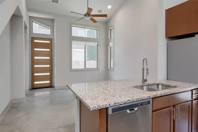 2612 Willow Street #B, Austin, TX 78702 - Photo 6