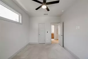 2612 Willow St, Austin, TX 78702 - Photo 20