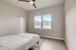 121 Naalehu Ct, Bastrop, TX 78602 - Photo 20