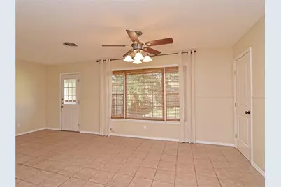 5300 Middale Lane, Austin, TX 78723 - Photo 4