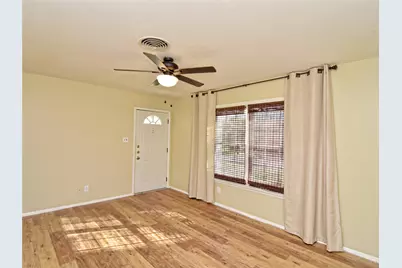 5300 Middale Lane, Austin, TX 78723 - Photo 2