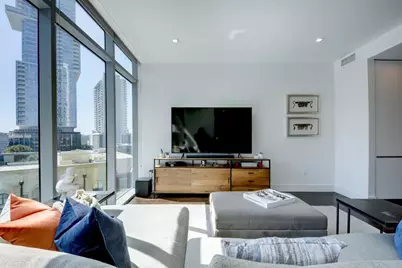 501 West Avenue #703, Austin, TX 78701 - Photo 2