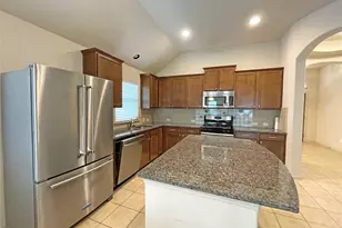 524 Cameron Cove, Cedar Park, TX 78613 - Photo 2