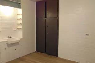 1701 E 38th St, Austin, TX 78722 - Photo 6