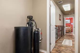 1801 Co Rd 470, Coupland, TX 78615 - Photo 24