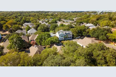 2809 Kinney Oaks Court, Austin, TX 78704 - Photo 34