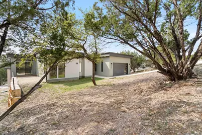 3202 Hamilton Avenue, Lago Vista, TX 78645 - Photo 2