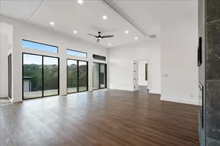 3202 Hamilton Ave, Lago Vista, TX 78645 - Photo 6