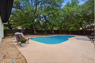 201 Timpanagos Dr, Lakeway, TX 78734 - Photo 34