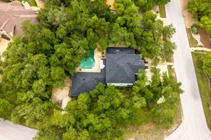 201 Timpanagos Dr, Lakeway, TX 78734 - Photo 12