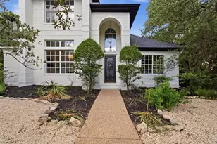 201 Timpanagos Dr, Lakeway, TX 78734 - Photo 2