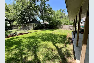 1005 Wessex Way, Austin, TX 78748 - Photo 14