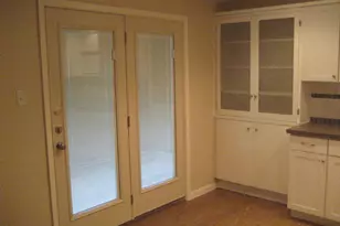 4711 Sagebrush Trail, Austin, TX 78745 - Photo 10
