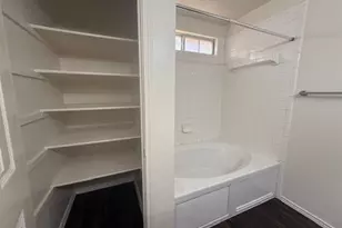 1160 Hilltop Dr, San Marcos, TX 78666 - Photo 10