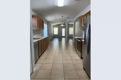 9005 Sun Shower Bend, Austin, TX 78724 - Photo 6