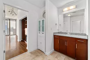 360 Nueces St, Austin, TX 78701 - Photo 16