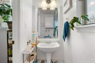 1184 Waller St, Austin, TX 78702 - Photo 8