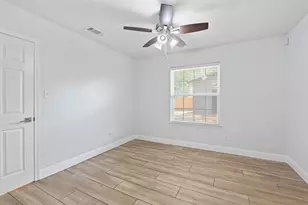 6001 Jain Ln, Austin, TX 78721 - Photo 4