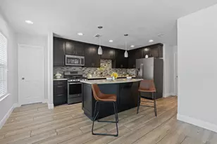 6001 Jain Ln, Austin, TX 78721 - Photo 6