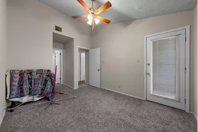 106 E 30th Street #303, Austin, TX 78705 - Photo 12