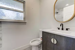 6905 Drexel Dr, Austin, TX 78723 - Photo 12