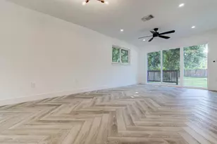 6905 Drexel Dr, Austin, TX 78723 - Photo 14