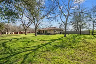 7705 Shelton Rd, Austin, TX 78725 - Photo 2